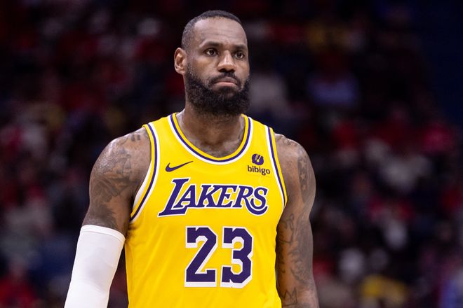 他的表现无 他的表现无