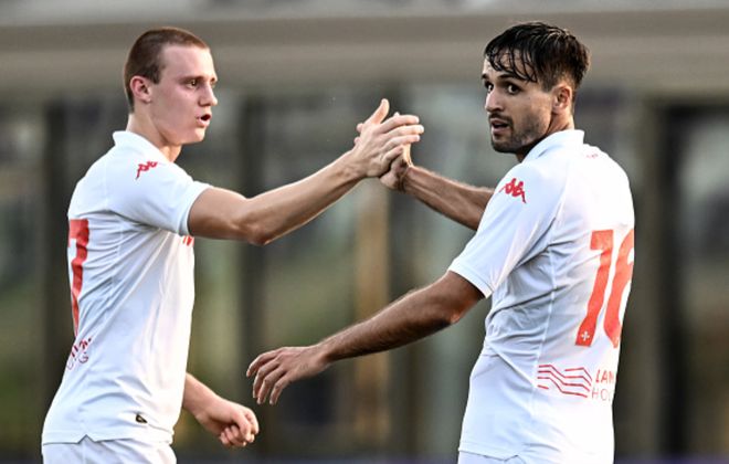 并围绕拉涅 并围绕拉涅