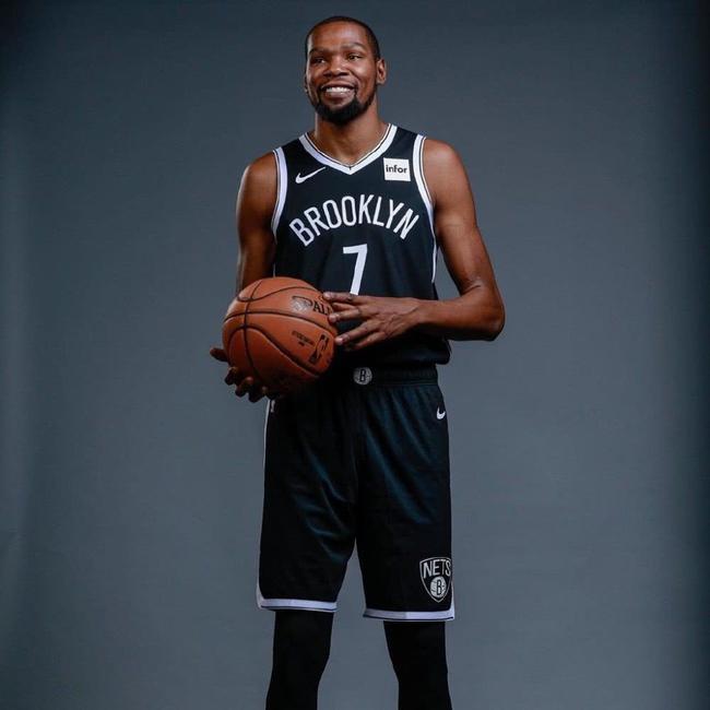 设施上的准 设施上的准