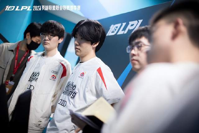 紧凑的赛程 紧凑的赛程